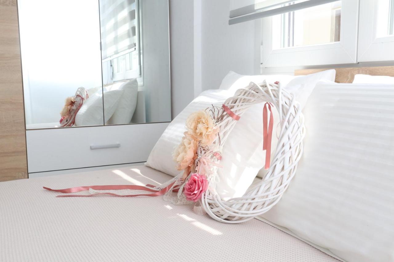 Mare Monte Luxury Apartments 1 Néa Szkióni Kültér fotó